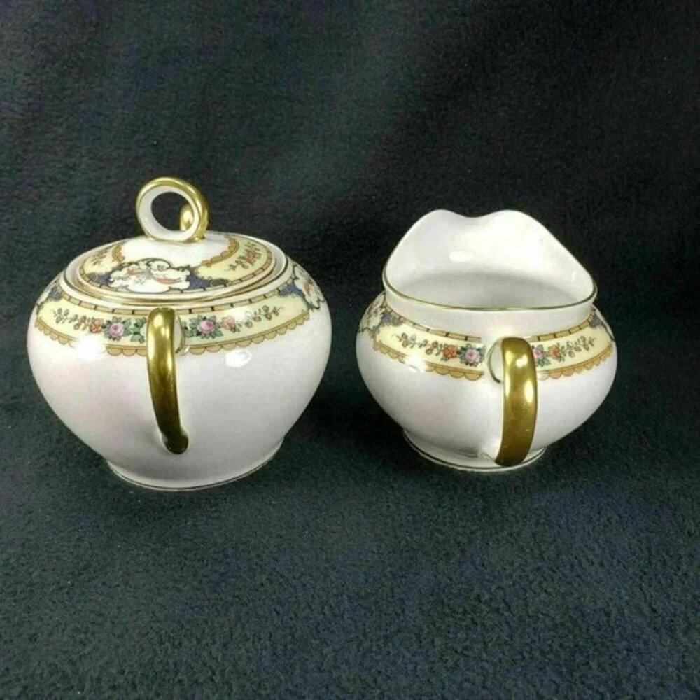 Thomas‎ Bavaria Golden Pheasant Creamer and Sugar Gold Trim Bird Floral Antique